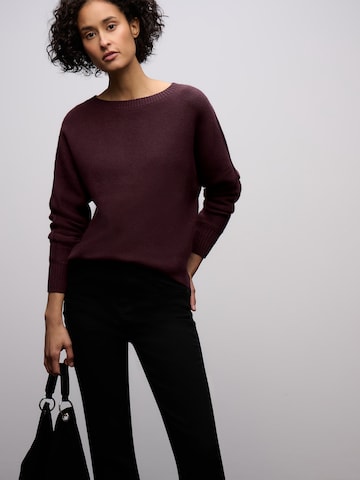 STREET ONE Πουλόβερ σε κόκκινο: μπροστά