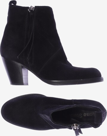 Acne Studios Dress Boots in 39 in Black: front