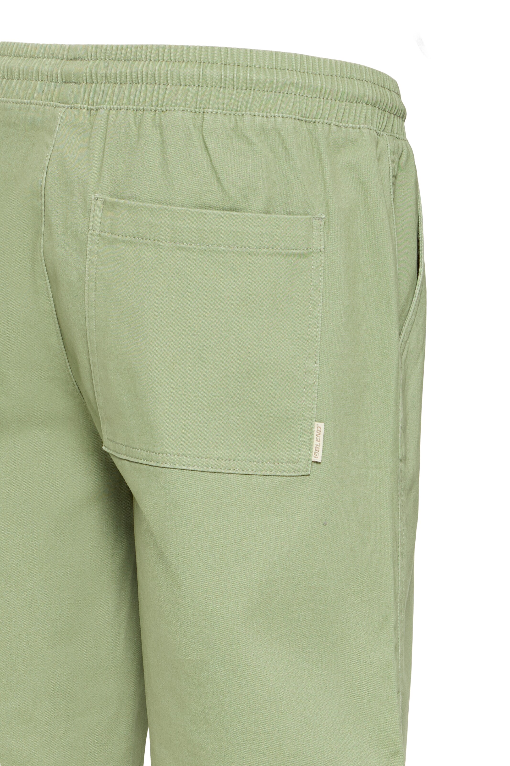 BLEND Regular Shorts in Grün
