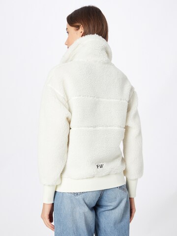 FW - Sweatshirt em branco