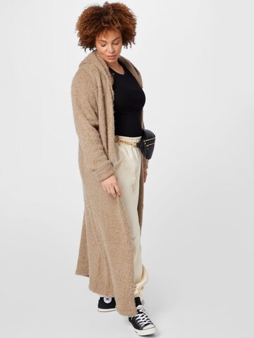 Cardigan Urban Classics en beige