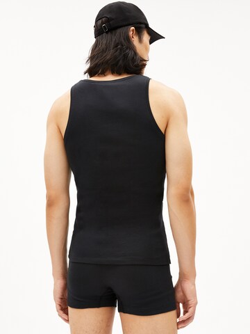 Maillot de corps 'Jaanno Rib' ARMEDANGELS en noir : devant