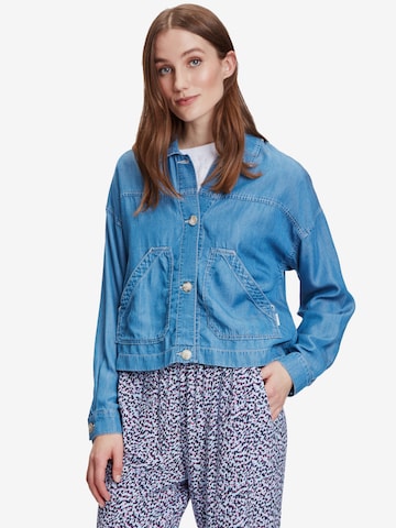 Betty & Co Tussenjas in Blauw: voorkant