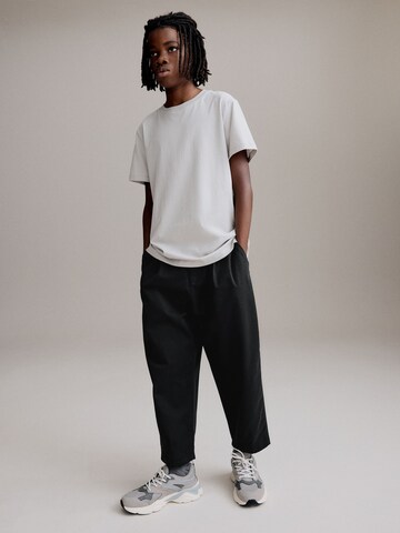 Next - regular Pantalón en negro