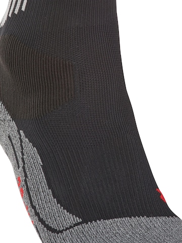 FALKE Athletic Socks '4GRIP Stabilizing' in Black