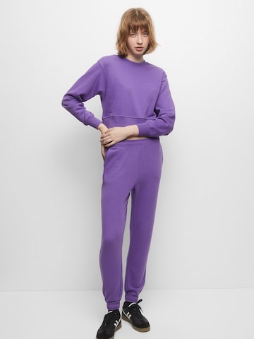 Pull&Bear Sweatsuit in Purple: front