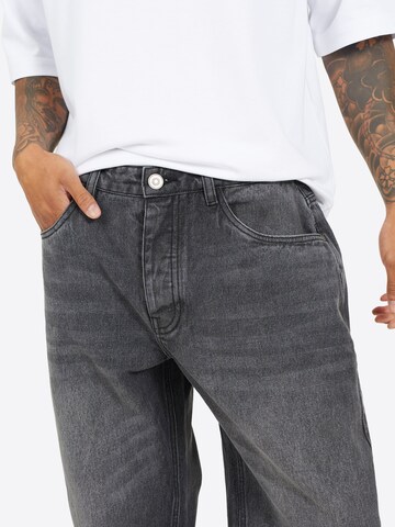 BRAVE SOUL Baggy Jeans i grå