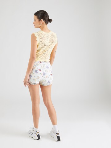 regular Pantaloni di TOPSHOP in bianco