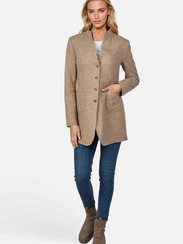 White Label Blazer in Beige