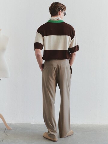 Trendyol Sweter w kolorze mieszane kolory