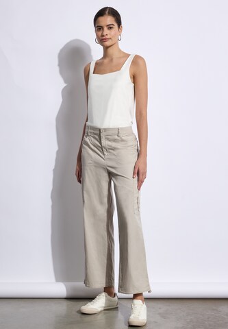Street One Studio Regular Straight Leg Papertouch Hose in Beige