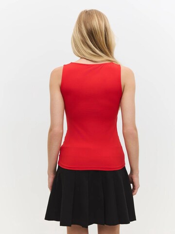 Haut No Matter What en rouge