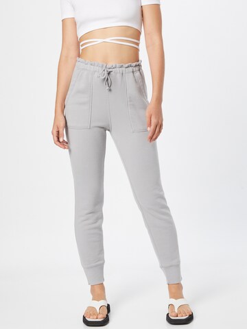 Abercrombie & Fitch Tapered Hose in Grau: predná strana