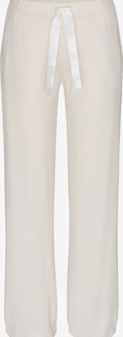 Myjama Pyjamahose `Billie`, figurbetont, besonders weich & angenehm auf der Haut in Weiß: Vorderseite