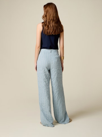 oltre Slim fit Trousers in Blue
