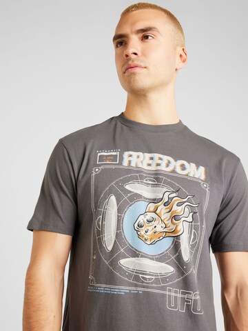 T-Shirt Springfield en gris