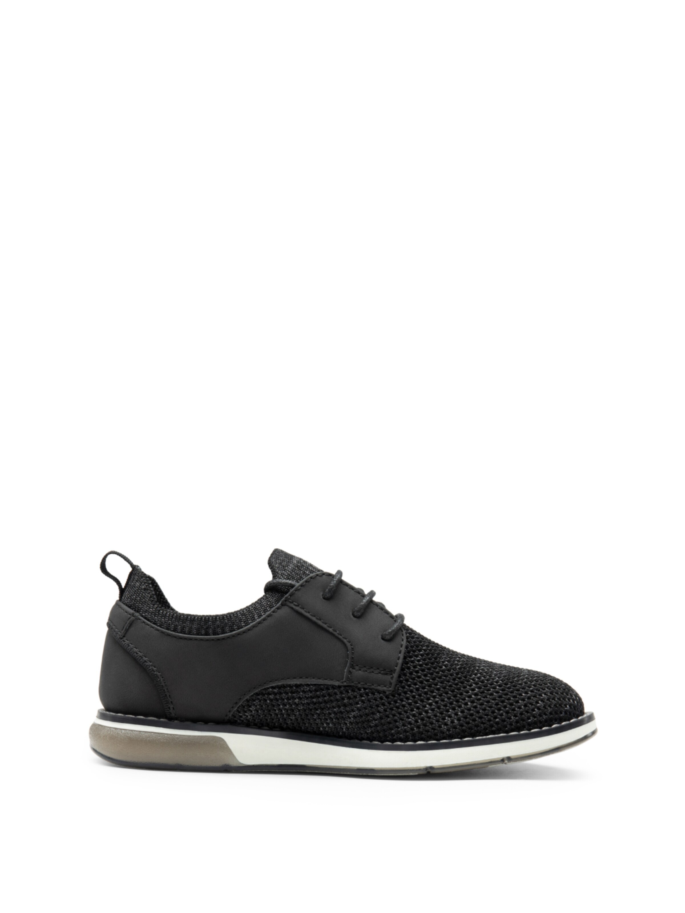 Scarpa stringata di Bruno Marc in nero
