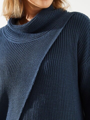Abito in maglia di Bianco Lucci in blu