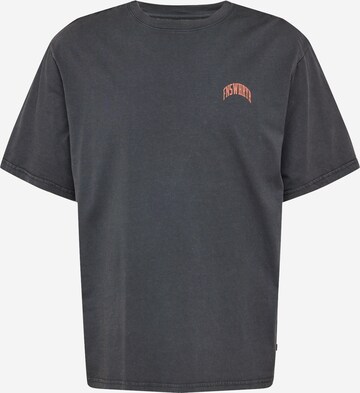 QS Shirt in Grey: front