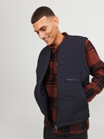 JACK & JONES - Chaleco 'Vesterbro' en negro