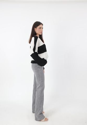 Elara Pullover i sort