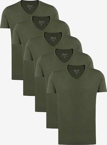 yazubi Shirt 'Mythic V' in Green: front