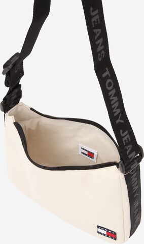 Tommy Jeans Shoulder bag 'Essential Daily' in Beige