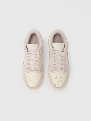 Sneaker bassa 'Dunk Low SE' di Nike Sportswear in beige