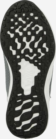 NIKE Спортни обувки 'Revolution 6' в сиво