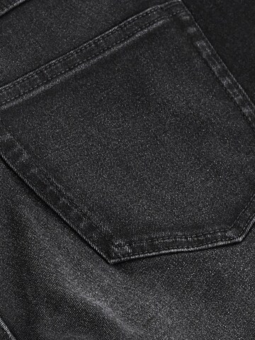 Next Slim fit Jeans 'Essential' in Black