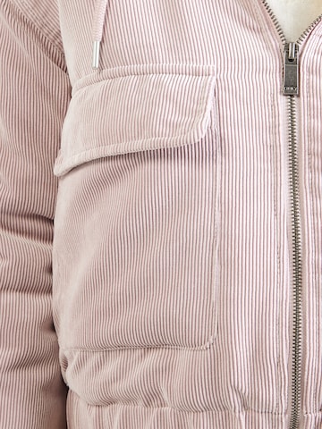 ONLY Демисезонная куртка 'ONLSuva' в Лиловый