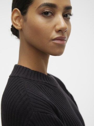 VERO MODA Sweter 'Hilde' w kolorze czarny