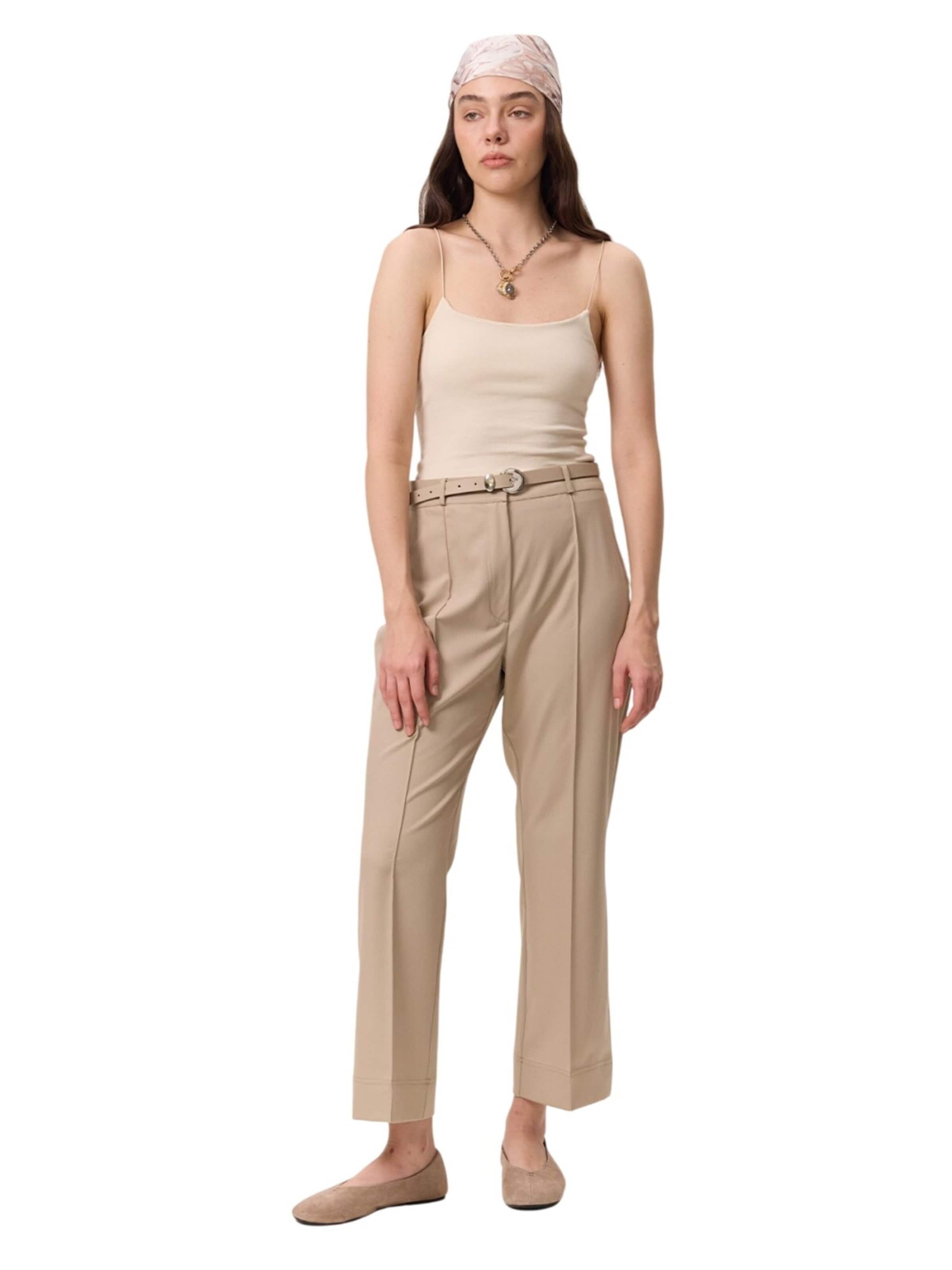 MANUKA Regular Trousers in Grey