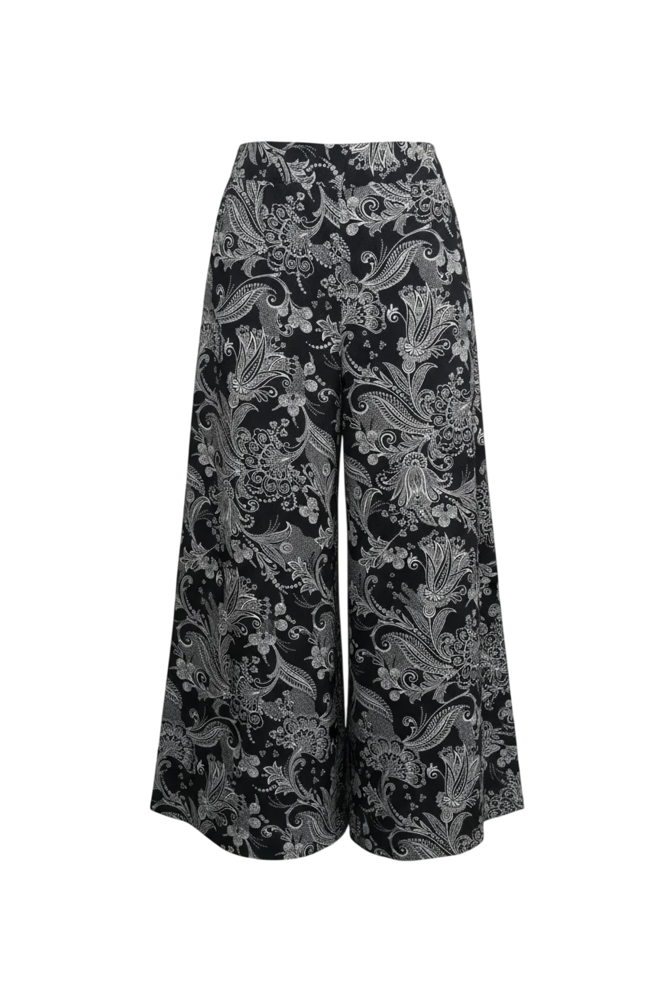 Shape Of You Wide leg Trousers in Black: front