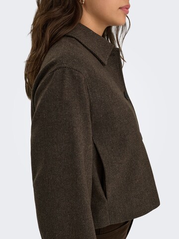 ONLY Jacke 'ONLALEX' in Braun