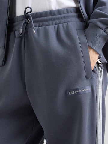 EA7 Emporio Armani Tréningový komplet - Modrá