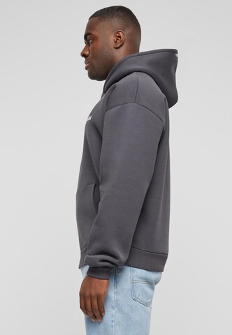 Prohibited Sweatshirt in Grau