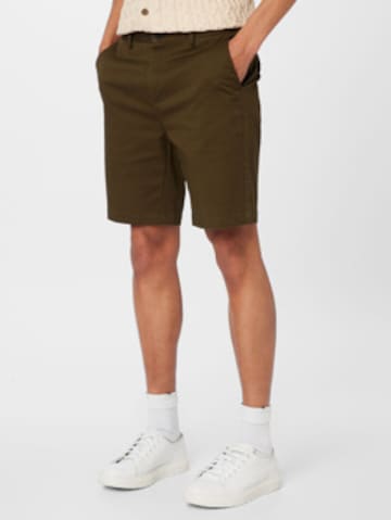 Clean Cut Copenhagen Regular Chino trousers in Green: front