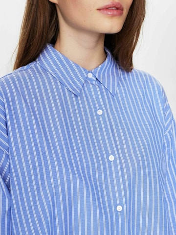 NÜMPH Tričko 'Maressa' – modrá