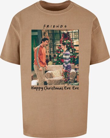 ABSOLUTE CULT T-Shirt 'Friends - Happy Christmas Eve Eve' in Braun: predná strana