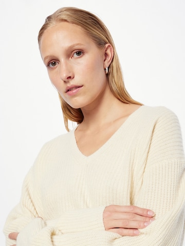 Pullover 'LINETTES' di minimum in beige