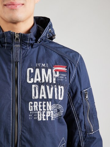 CAMP DAVID Overgangsjakke i blå