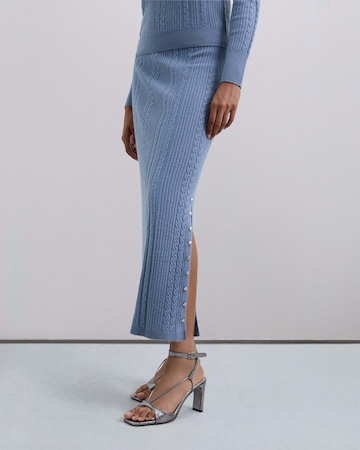 Scalpers Rock in Blau