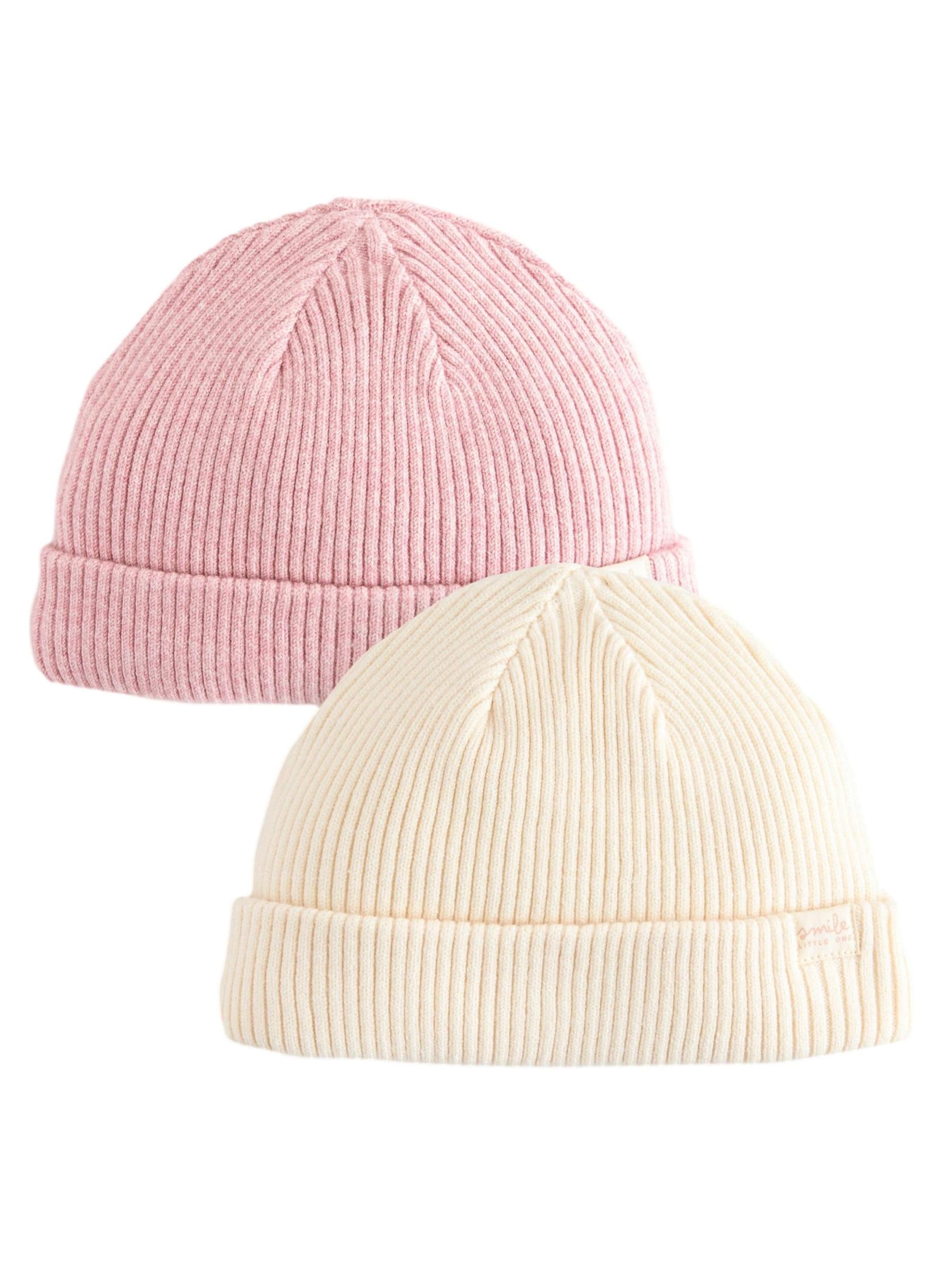 Next Шапка в бежово: отпред