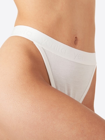 String Yenita en beige