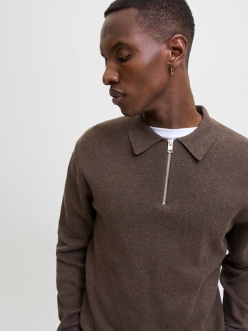 JACK & JONES Pullover '12281743'‌‌‌ in Braun
