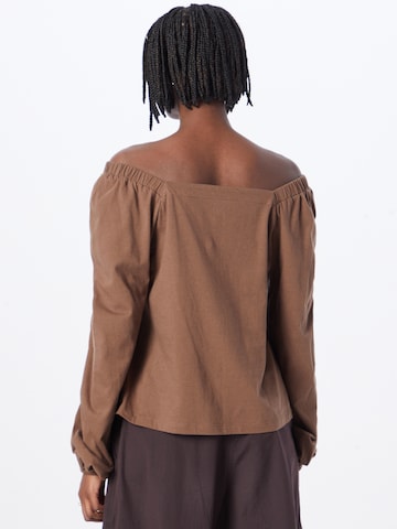 GAP - Camiseta en marrón