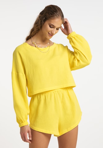 IZIA - Traje para estar en casa en amarillo: frente