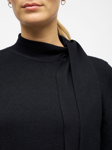 OBJECT Sweater in Black