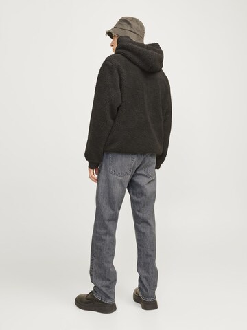 aprel Loosefit Jeans in Grijs